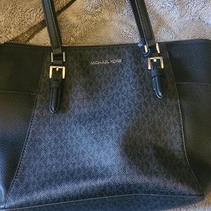 Michele kors purse